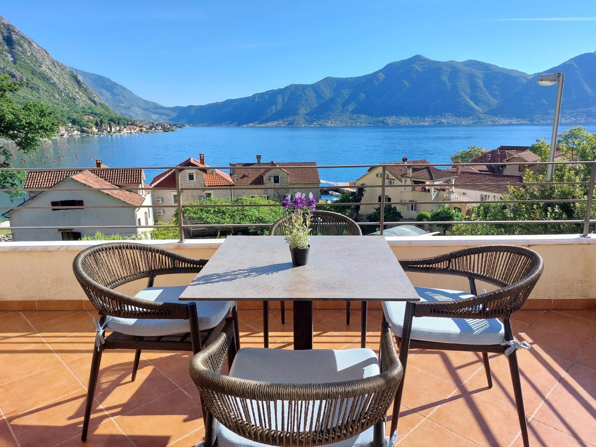 Secret Mirage Apartment Kotor Exterior photo